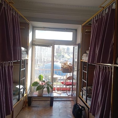 Булгакоff Hostel เคียฟ ภายนอก รูปภาพ