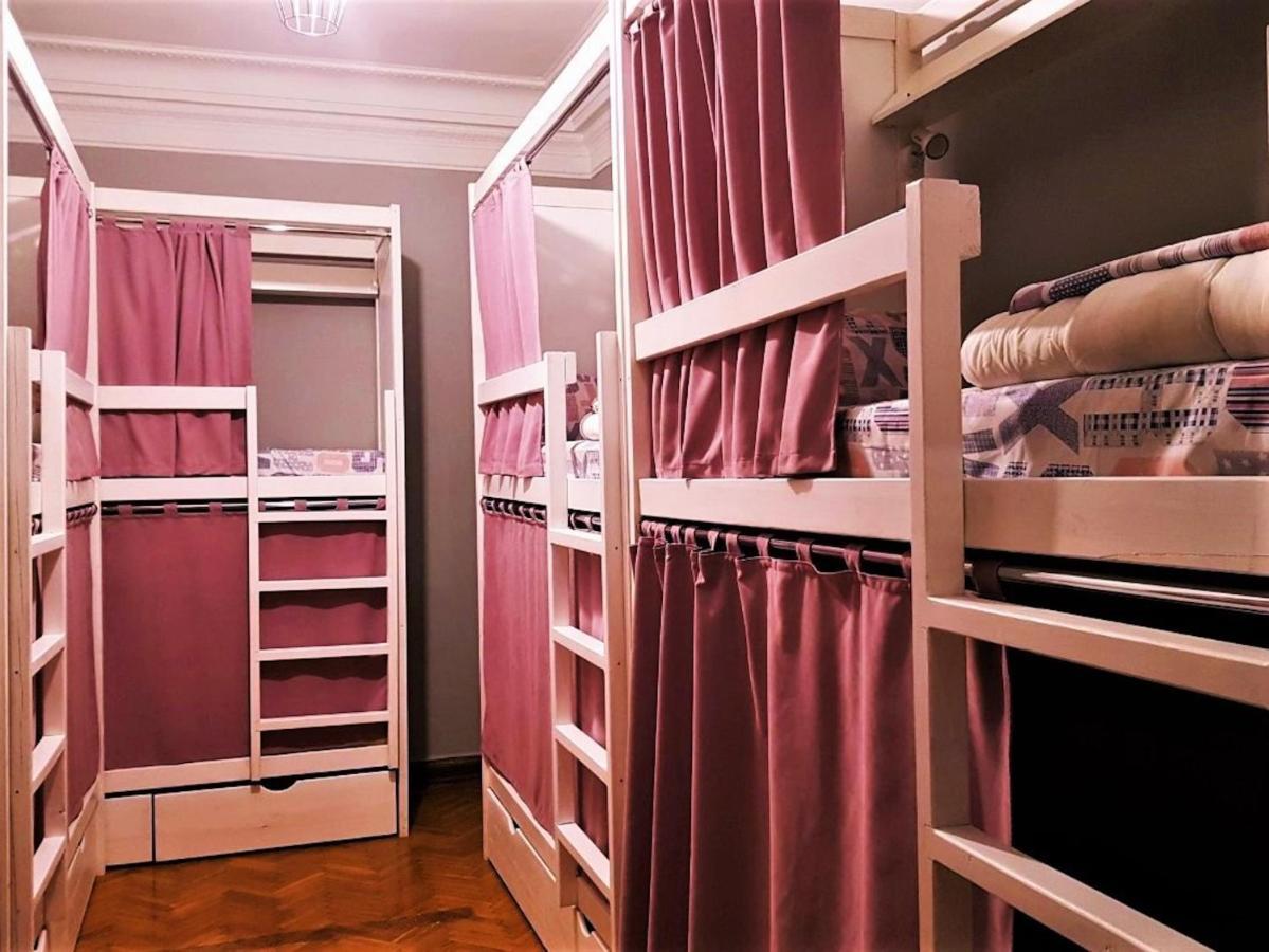 Булгакоff Hostel เคียฟ ภายนอก รูปภาพ