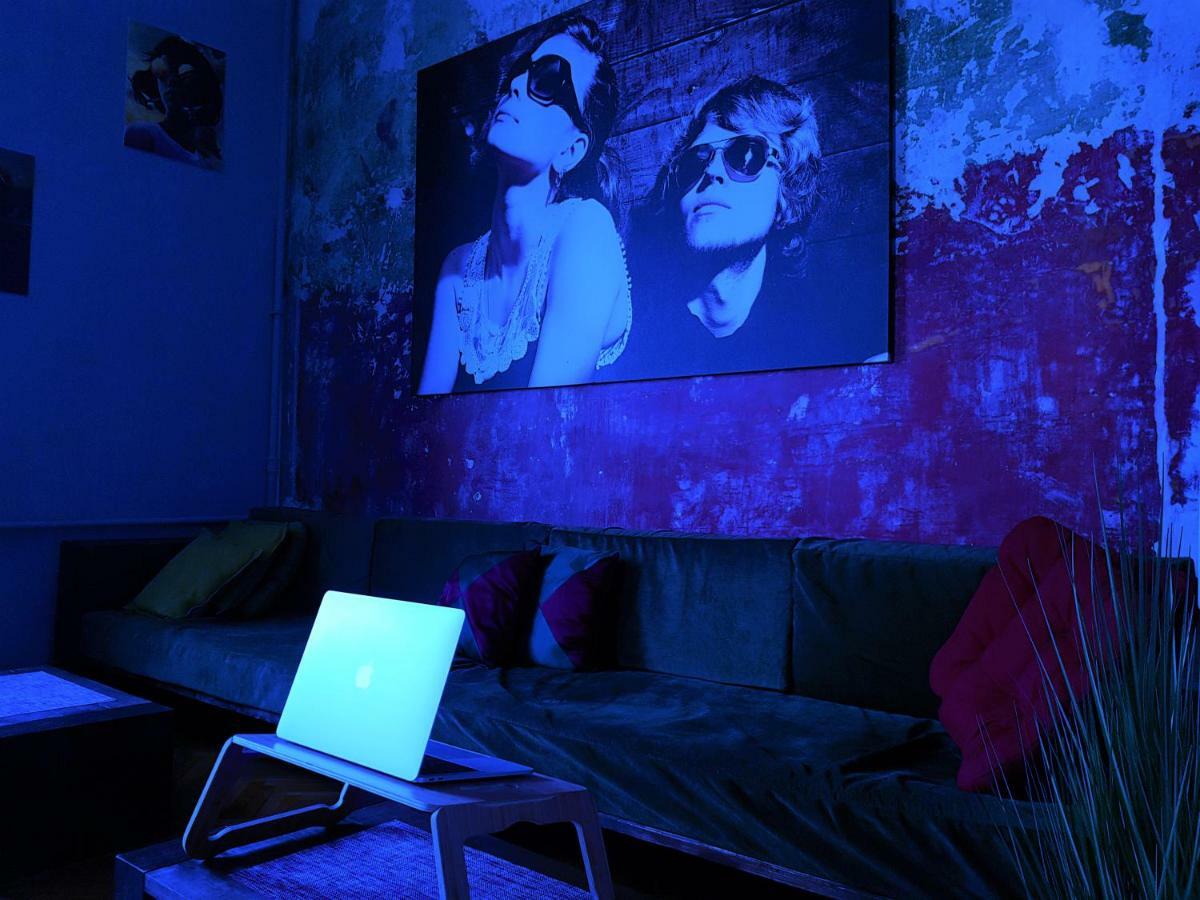 Булгакоff Hostel เคียฟ ภายนอก รูปภาพ