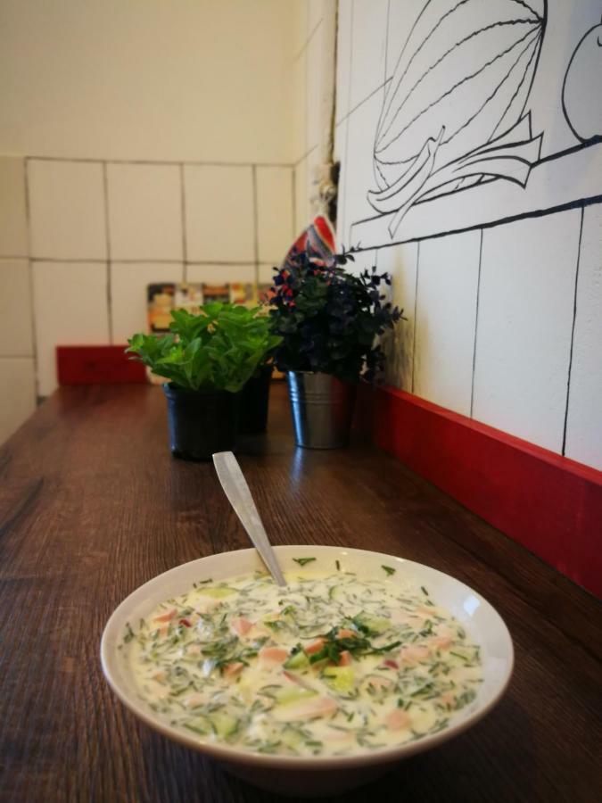 Булгакоff Hostel เคียฟ ภายนอก รูปภาพ
